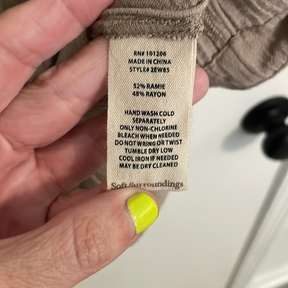 Soft Surroundings Oceo Gauze Tunic Top Pebble Taupe - Picture 7 of 7